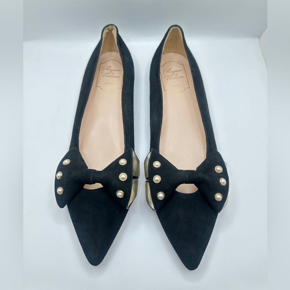 Roger Vivier Black Suede Lolita Pearl Embellished Bow Ballet Flats Sz 39